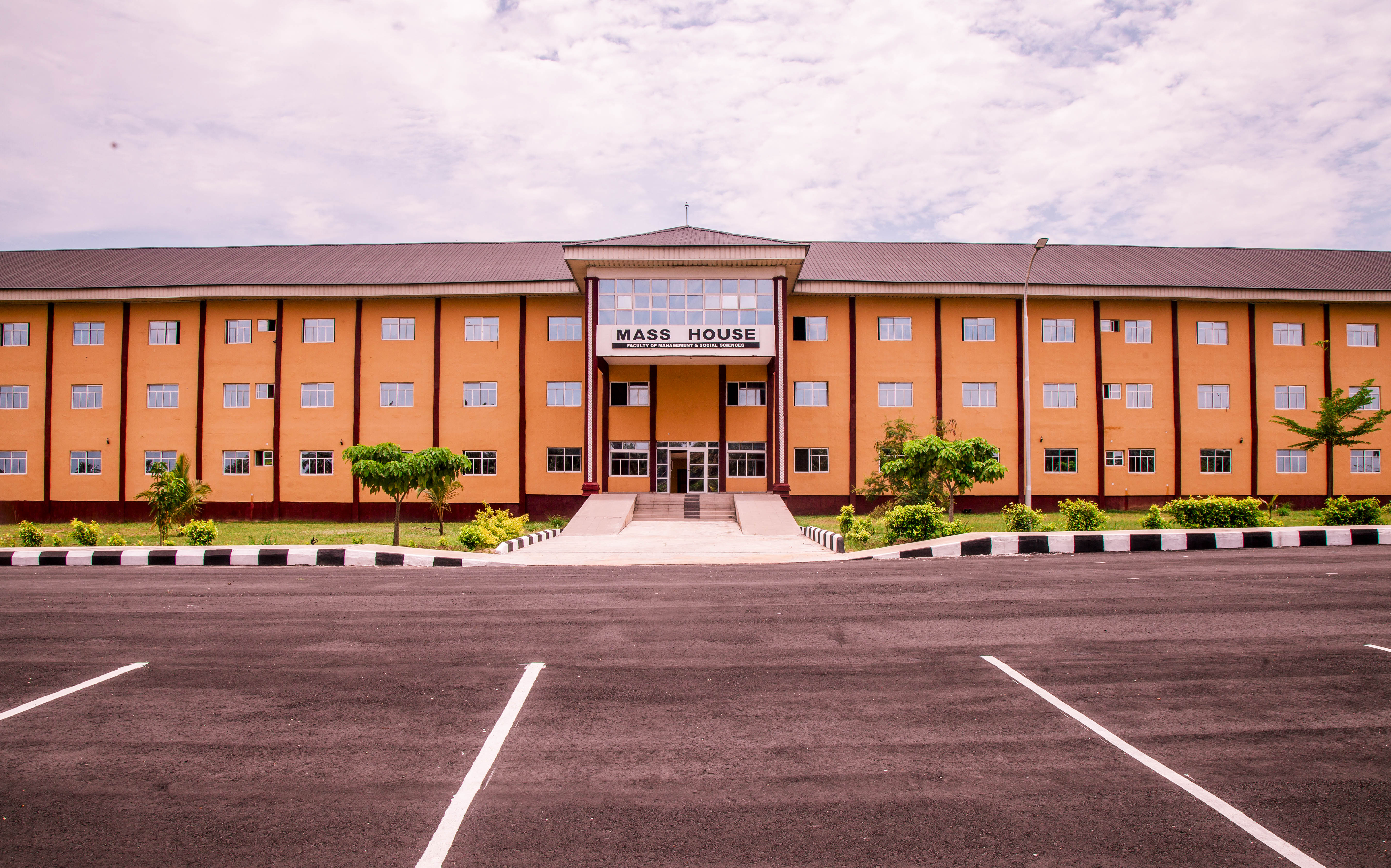 Campus Tour Topfaith University