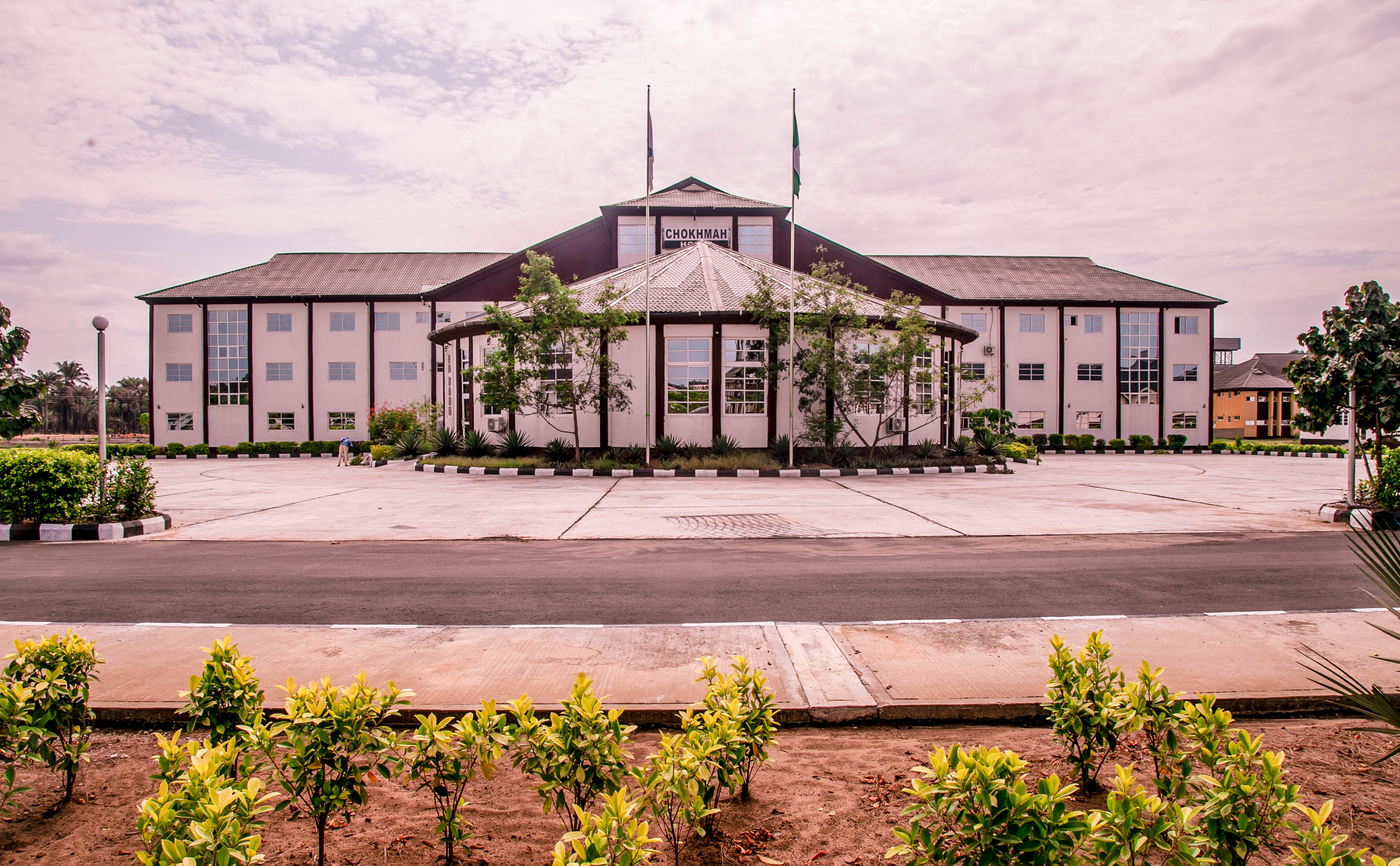 Campus Tour Topfaith University