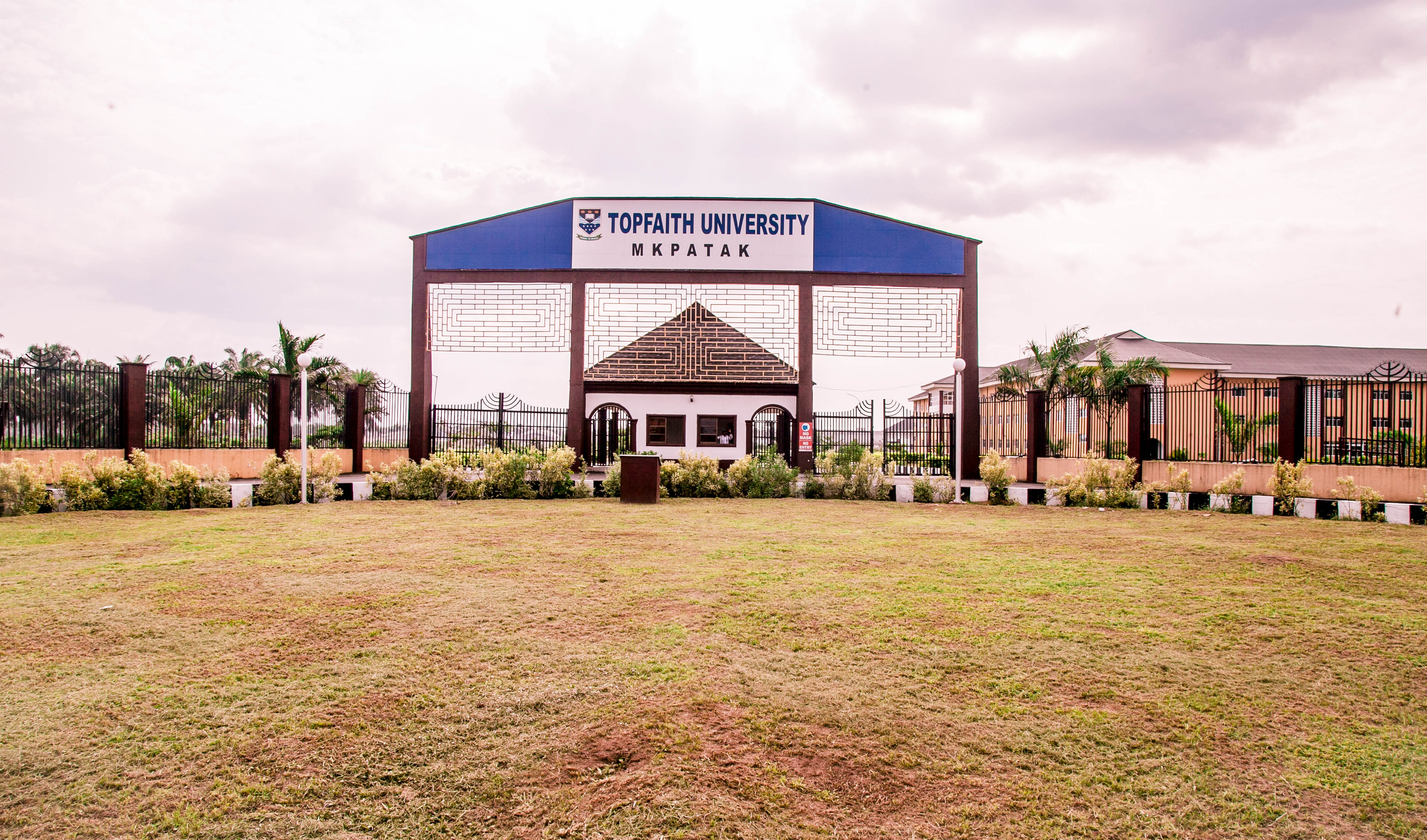 Campus Tour Topfaith University